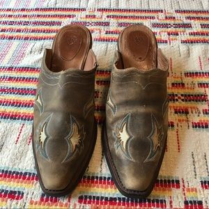 Fantastic western half-boots/mules